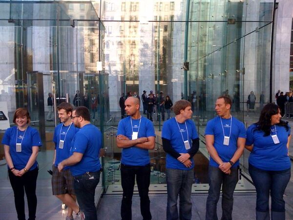 iPad発売の瞬間@NY旗艦店