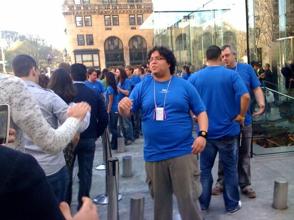 iPad発売の瞬間@NY旗艦店