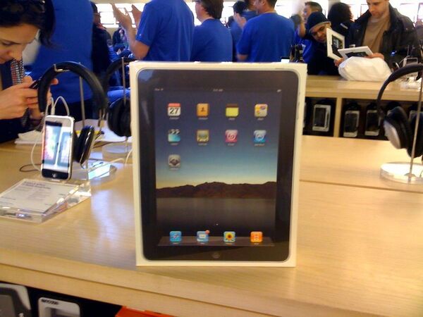 iPad発売の瞬間@NY旗艦店