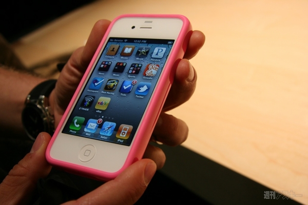 iPhone4 First Impression