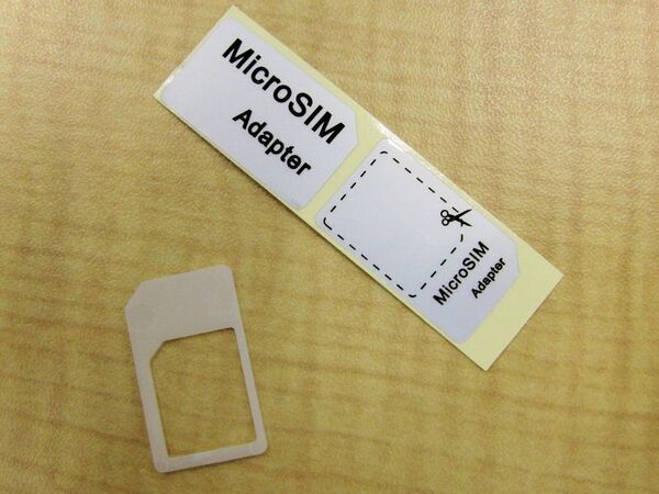 PDA工房からiPhone4対応アクセサリー登場