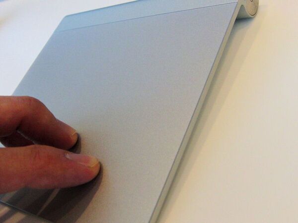 iMac_MagicTrackpad
