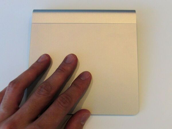 iMac_MagicTrackpad