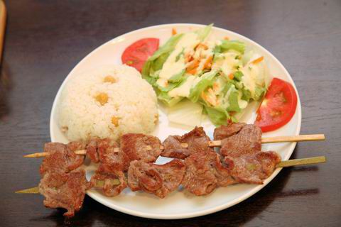 【アキバ食い倒れ部2010】スターケバブ　2号店アキバテラス