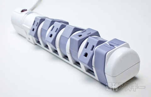 可動式電源タップ　雷サージ保護機能付き