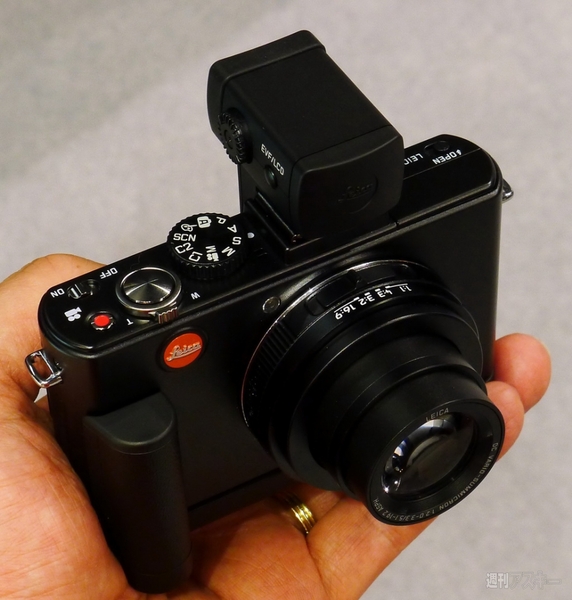 leica1