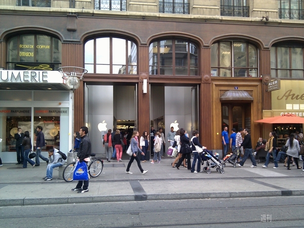 スイスのジュネーブ店