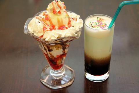 【アキバ食い倒れ部2010】Pash Cafe NAGOMI