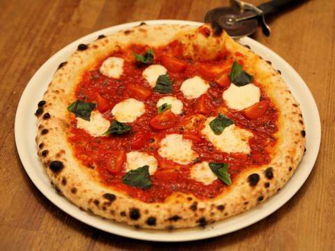 【アキバ食い倒れ部2010】ナポリの下町食堂