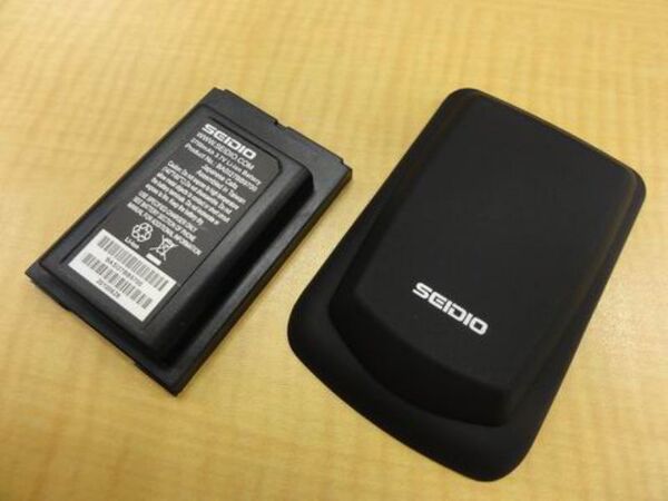 Seidio 2700mAh 大容量バッテリ BlackBerry Bold 9700