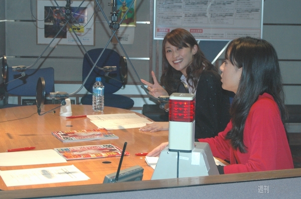 週刊デジタリアン　収録中の風景（原幹恵ちゃん）