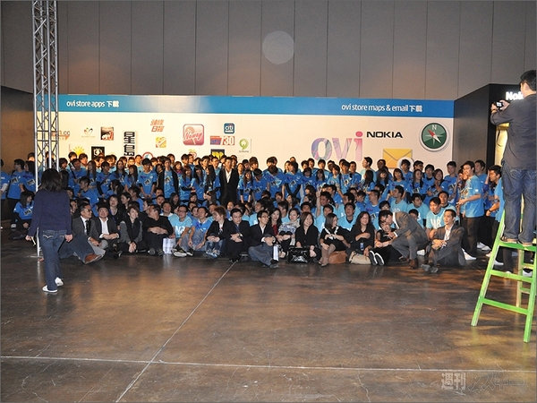 香港で開催、Nokia N8発売イベントは大盛況