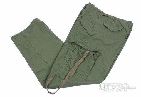 カーゴパンツ