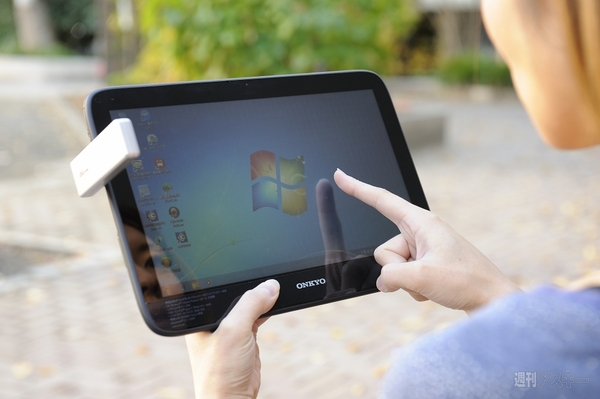 オンキヨータブレットPC登場