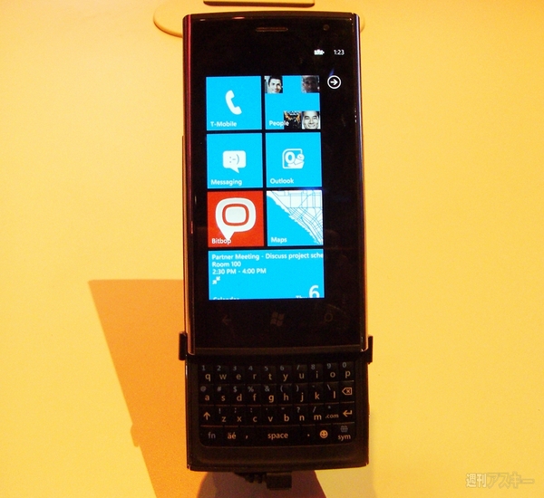 CES2011 Windows Phone 7:Dell Venue
