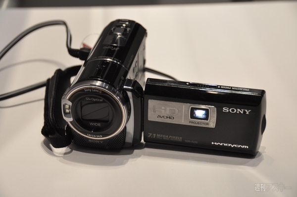 CES 2011：注目の3Dムービーや最新デジカメを一挙紹介！