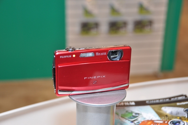 CES 2011：注目の3Dムービーや最新デジカメを一挙紹介！