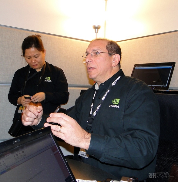 LG＆MOTOROLA SuperPhone