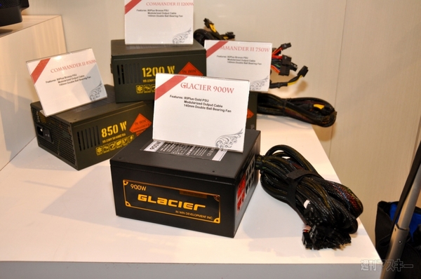 CES2011：PCケースメーカー編