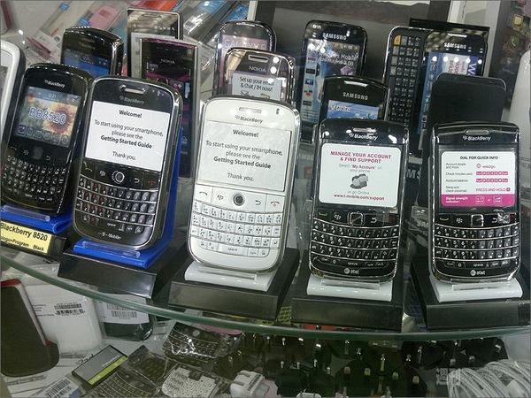 BlackBerryがアツイ！　バンコクは冬でも常夏だった