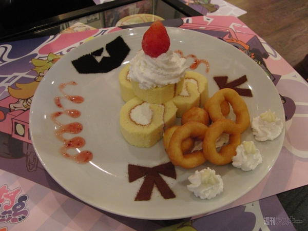 『ホワイティ・ホワイトのロールケーキ』