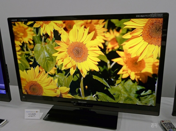 薄型3D対応のAQUOSクアトロン新シリーズが登場！