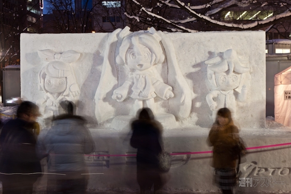 極寒の札幌で“雪ミク”＆“氷ミク”を激写だ！