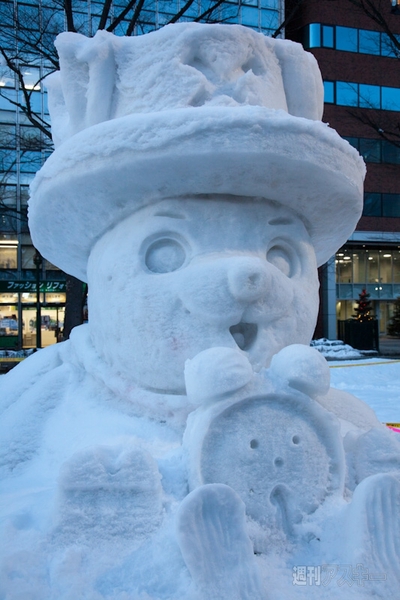 極寒の札幌で“雪ミク”＆“氷ミク”を激写だ！