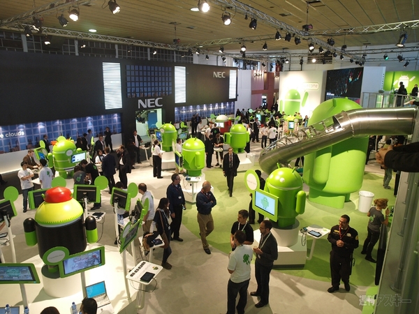 Google、ドロイドくんの遊園地