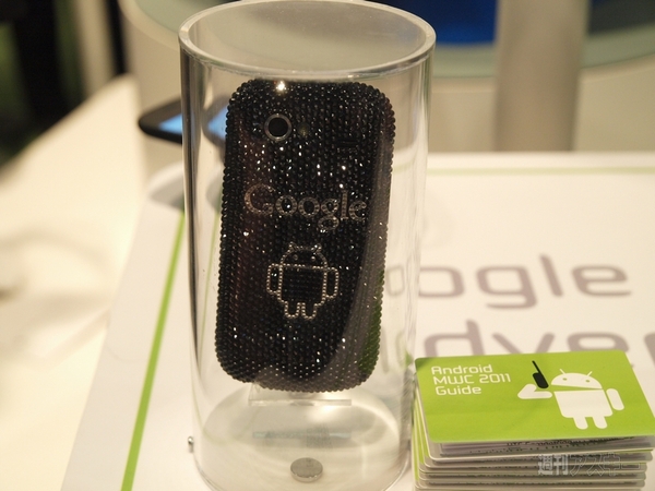 会場内でみかけたドロイド君たち