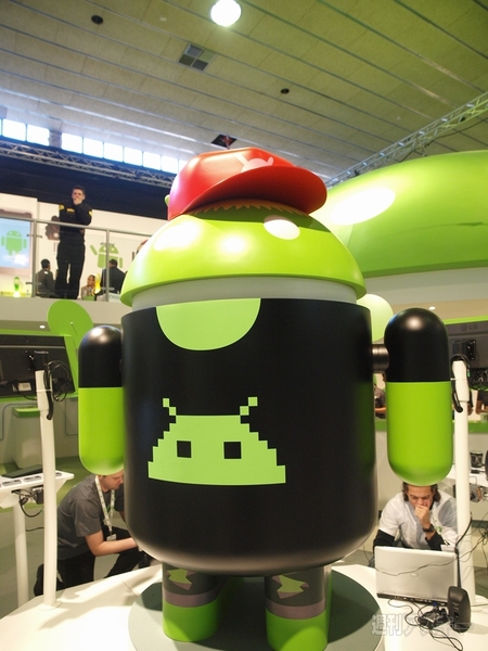 会場内でみかけたドロイド君たち