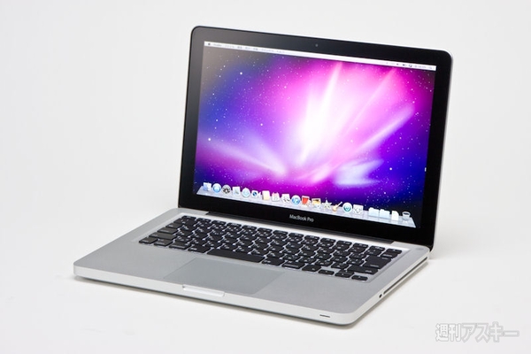 新MacBook Proのサンダーボルトってナニ!?