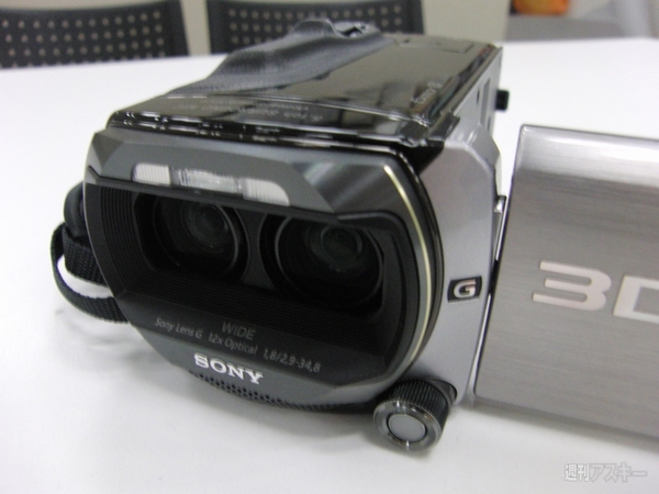 2011  HDR-TD10 photo3