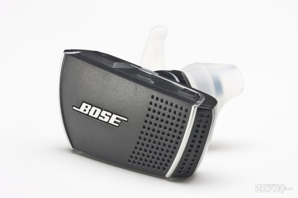 0414Bose Bluetooth headset photo1