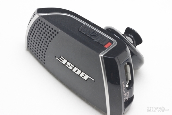4011Bose Bluetooth headset photo4