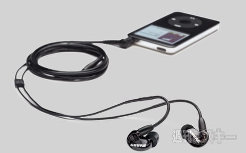 SE215高遮音性イヤホン