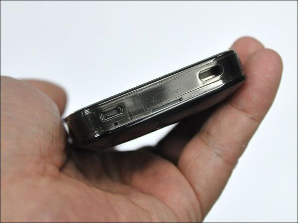 【海外限定＆自己責任！】iPhone4をデュアルSIM対応にしちゃう専用本体カバー