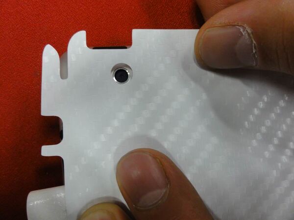 BodyGuardz Carbon Fiber Skin for apple iPad2