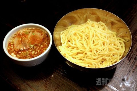 【アキバ食い倒れ部2011】中華そば活力屋（かつりょくや）