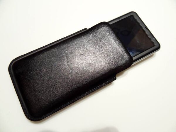 INFOBAR A01アクセサリー