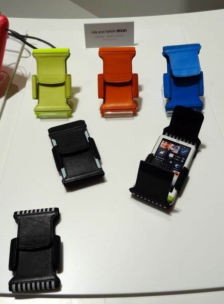 INFOBAR A01アクセサリー