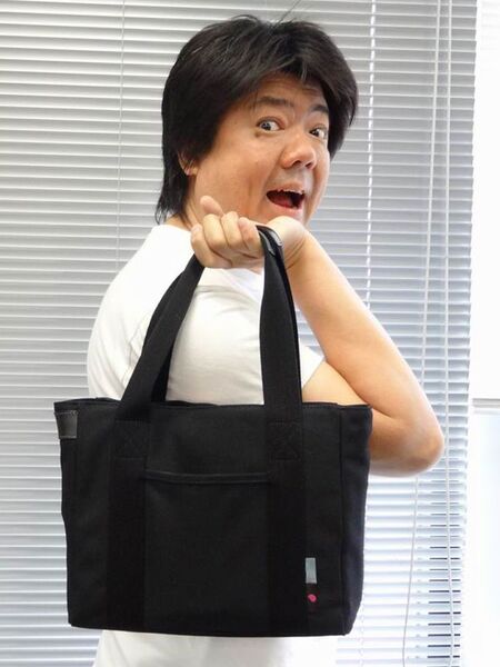 松下ラゲッジ×pocketgames：マルチポケット帆布トート