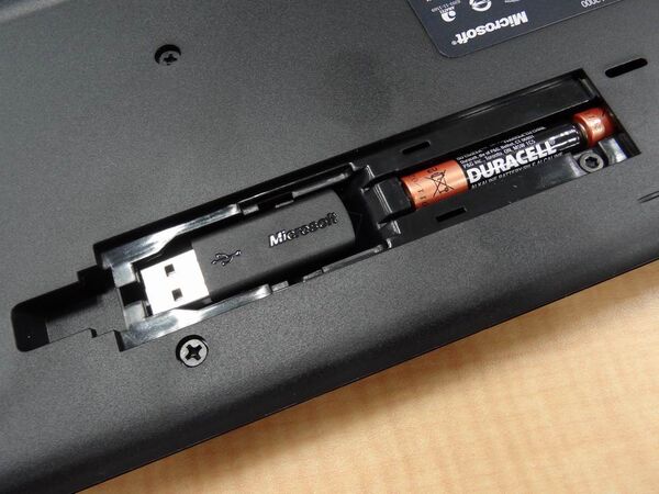 マイクロソフト ワイヤレス デスクトップ 2000