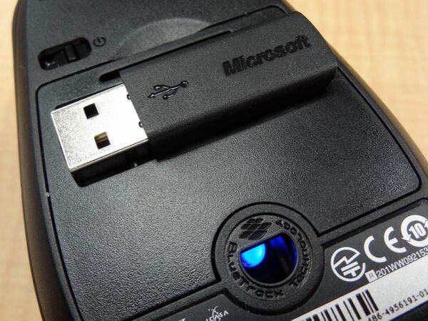 マイクロソフト ワイヤレス デスクトップ 2000