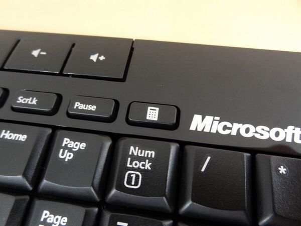 マイクロソフト ワイヤレス デスクトップ 2000