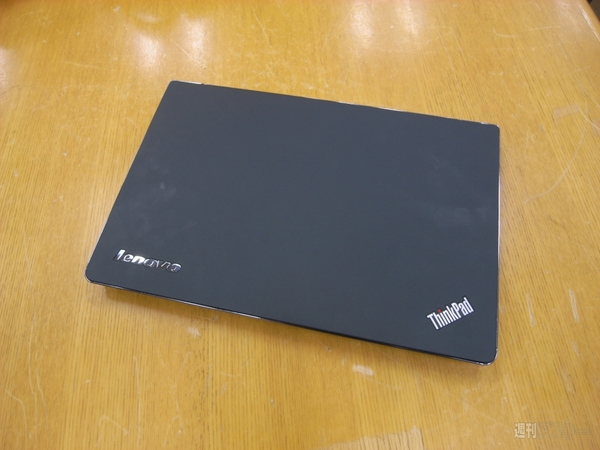 ThinkPad Edge003