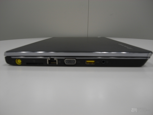 ThinkPad Edge004