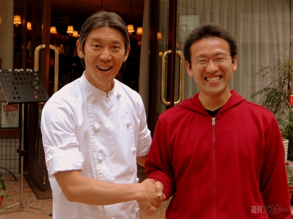 オーナーの勝井さんと記念撮影