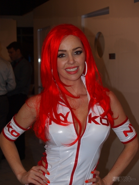 E3のキレイなお姉さん