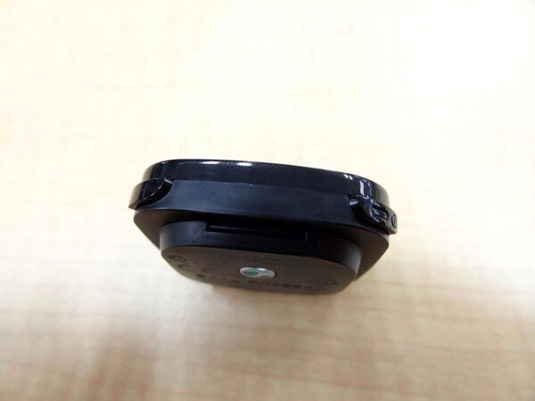 まさにスパイグッズ！　Android用腕時計型クライアント『LiveView』が日本で正式発売!!